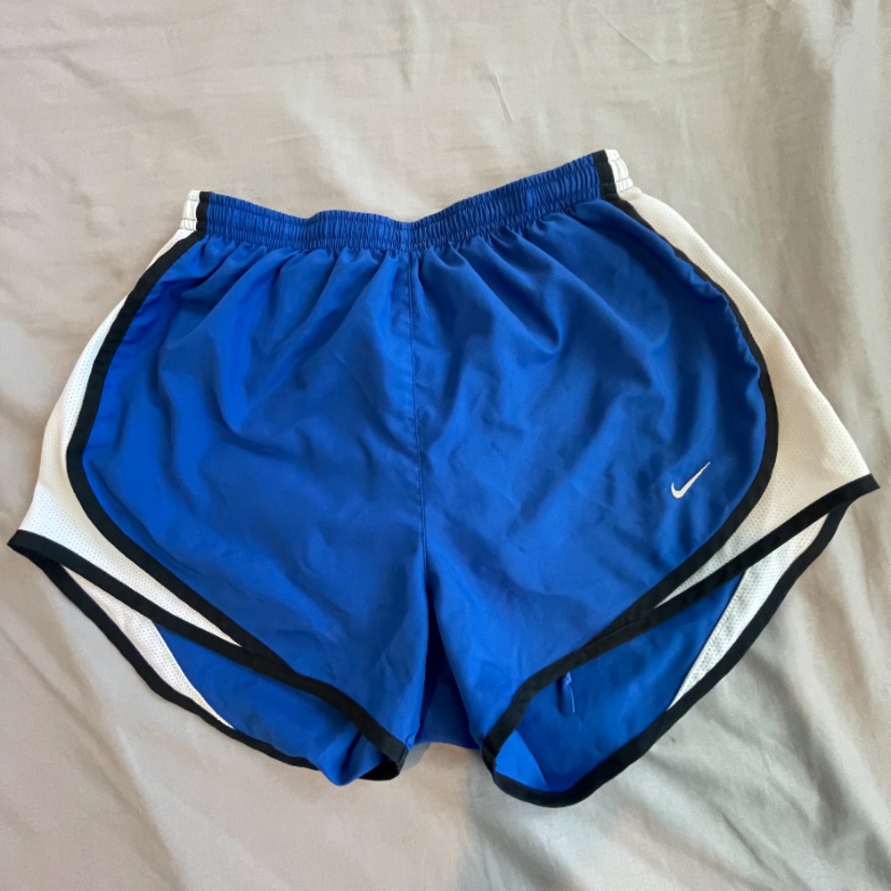 NIKE small blue athletic shorts